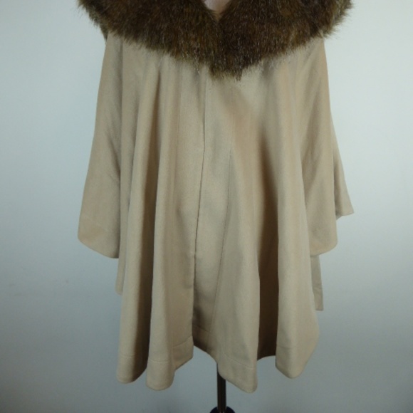 ADRIANNE LANDAU CAPE coat FAUX FUR camel tan brown XL 1X NWT - Picture 2 of 8